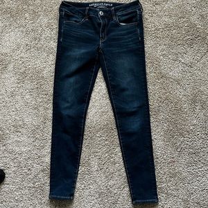 Skinny jeans, American Eagle. Size 6.